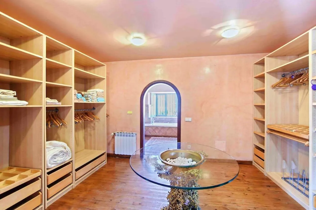6 Bedrooms Villa With Private Pool And Enclosed Garden At Marbella 1 Km Away From The Beach