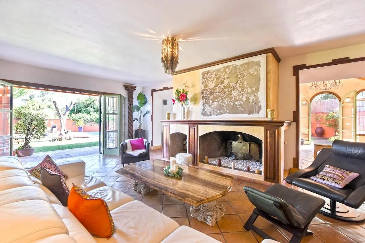 6 Bedrooms Villa With Private Pool And Enclosed Garden At Marbella 1 Km Away From The Beach
