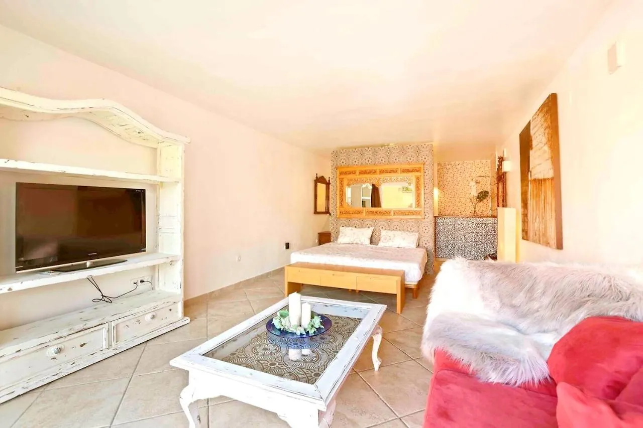 6 Bedrooms Villa With Private Pool And Enclosed Garden At Marbella 1 Km Away From The Beach 0*,  Spain